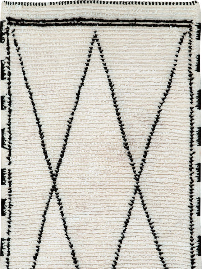 Contemporary Moroccan Runner, No.27246 - Staging