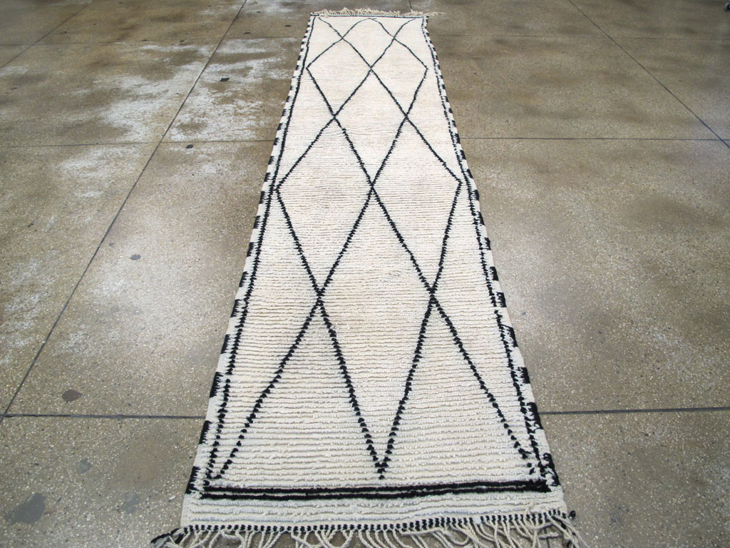 Contemporary Moroccan Runner, No.27246 - Staging