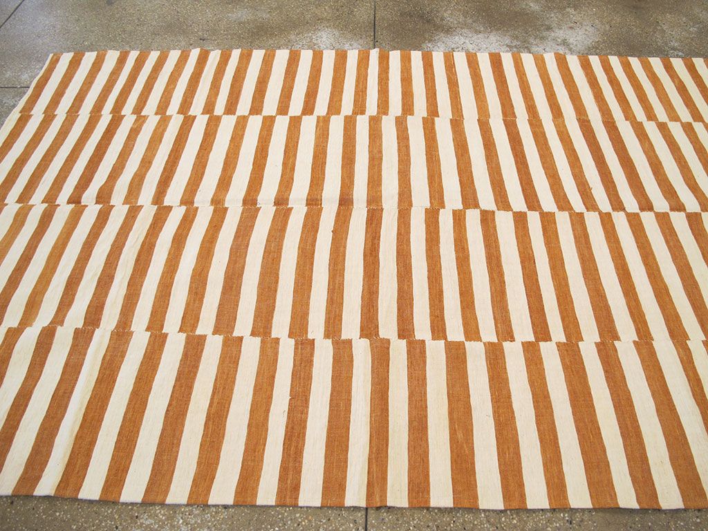 Mid-Century Flatweave, No.27256 - Staging