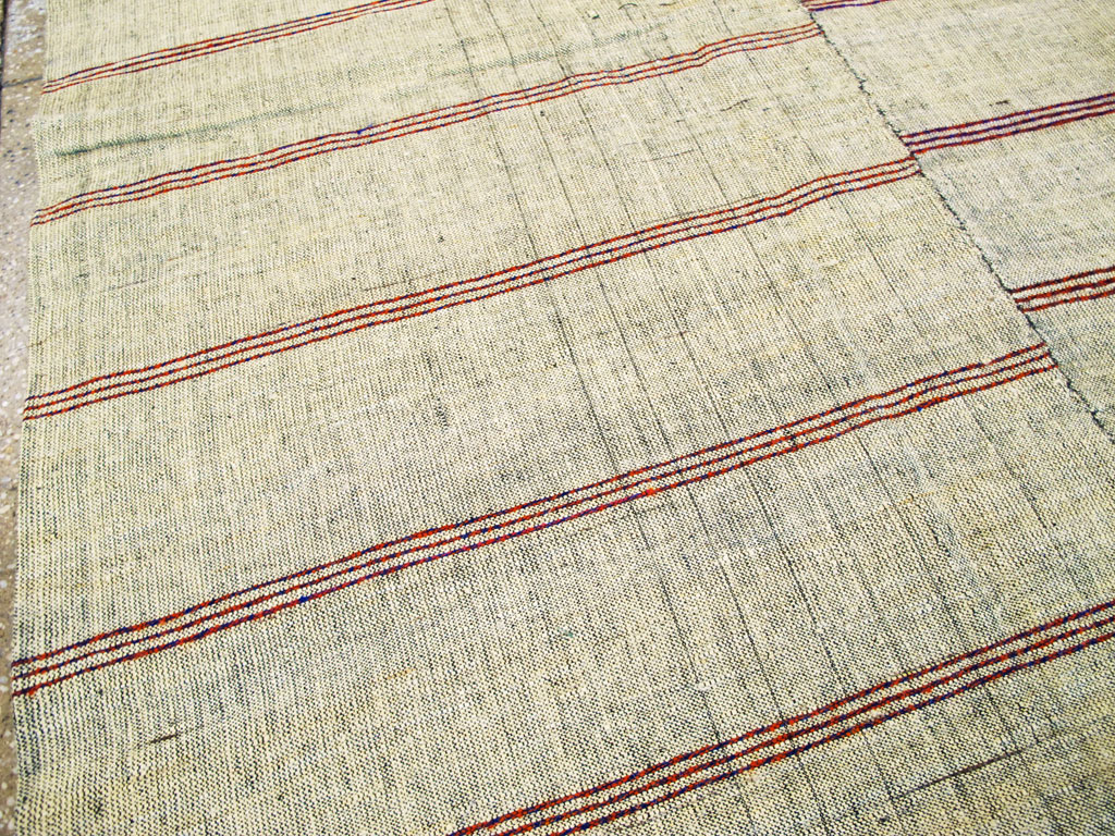 Vintage Turkish Flatweave Kilim Accent Rug, No.27264 - Staging