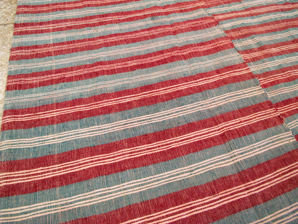 Vintage Turkish Flatweave Kilim Accent Rug, No.27267 - Staging