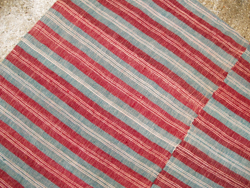 Vintage Turkish Flatweave Kilim Accent Rug, No.27267 - Staging