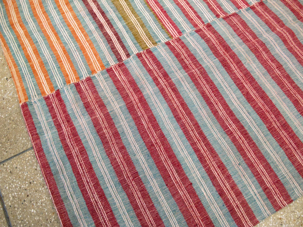 Vintage Turkish Flatweave Kilim Accent Rug, No.27267 - Staging