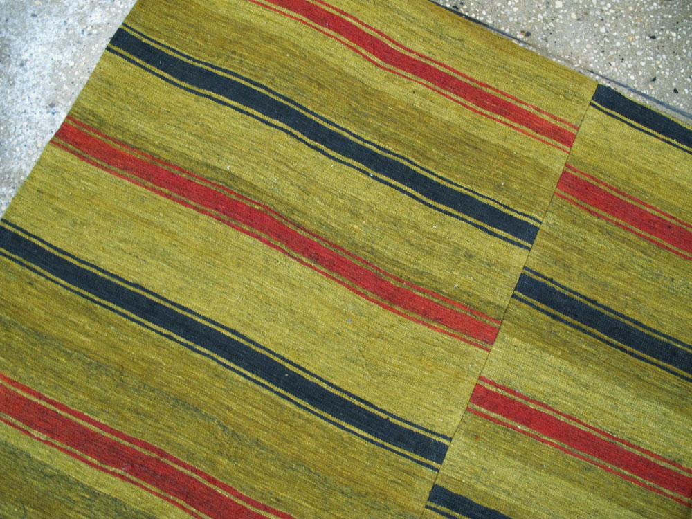 Vintage Persian Flatweave Kilim Accent Rug, No.27268 - Staging