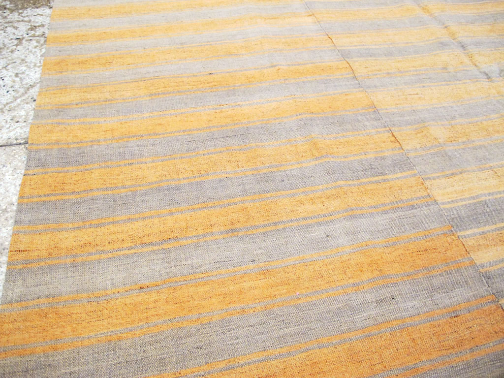 Vintage Turkish Flatweave Kilim Accent Rug, No.27275 - Staging