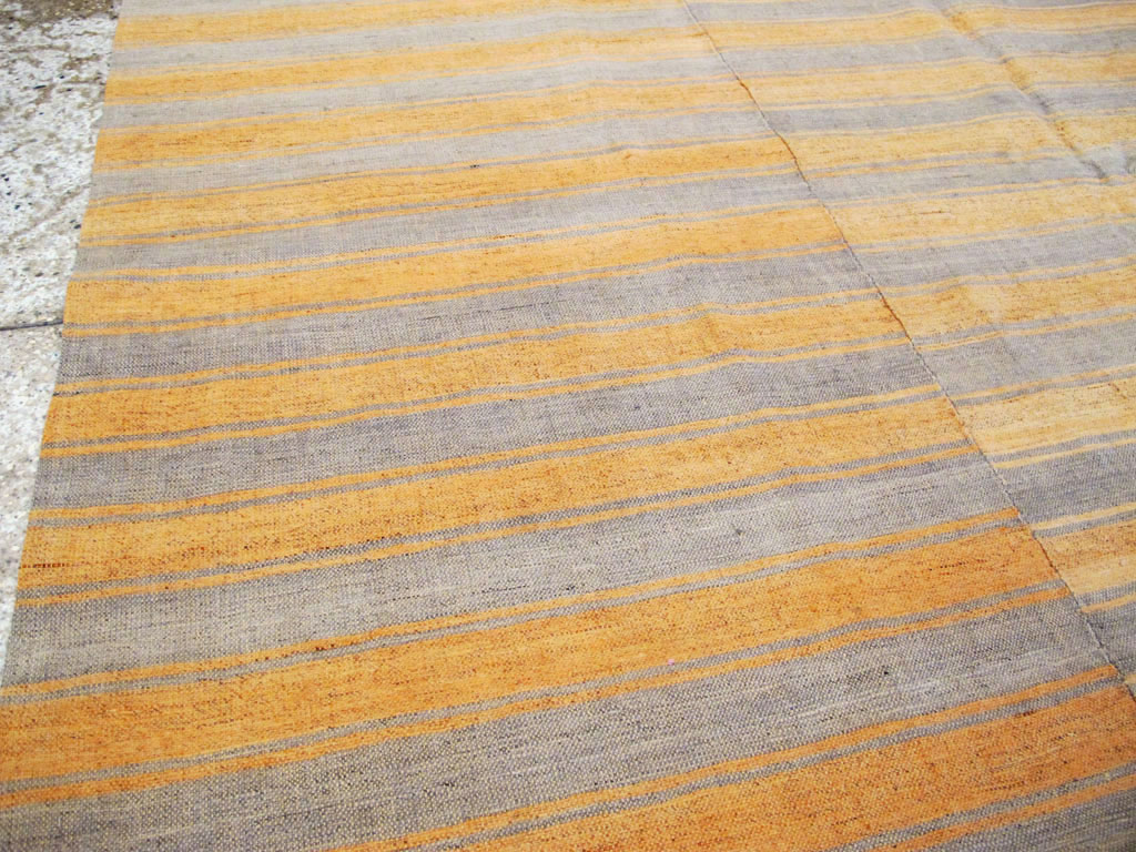 Vintage Turkish Flatweave Kilim Accent Rug, No.27275 - Staging