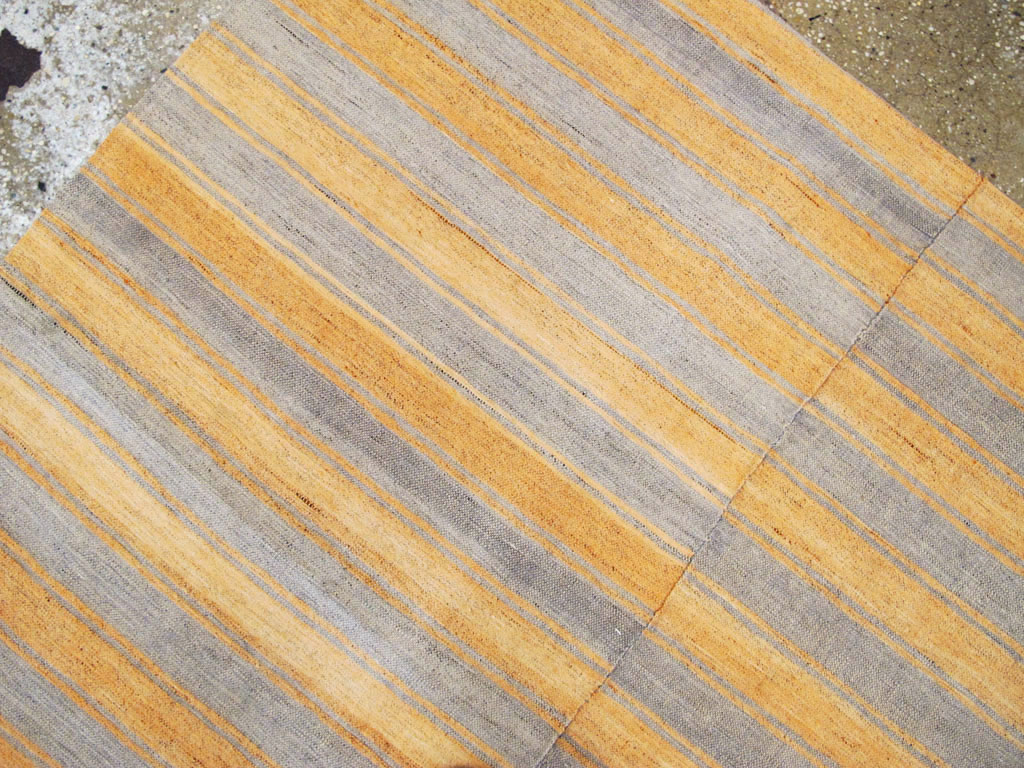 Vintage Turkish Flatweave Kilim Accent Rug, No.27275 - Staging