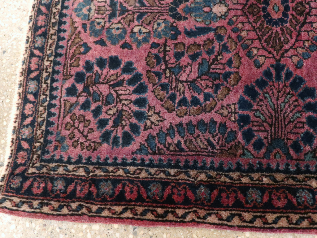 Vintage Persian Sarouk Throw Rug, No.27289 - Staging