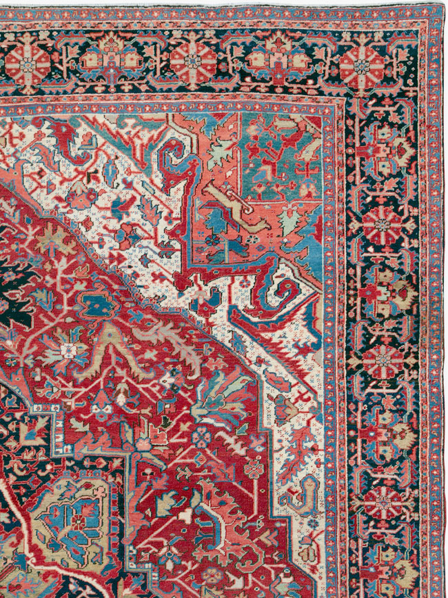 Antique Persian Heriz Carpet, No.27299 - Staging