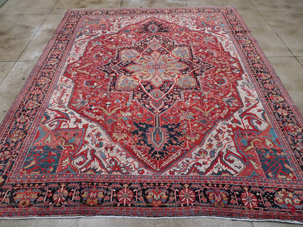 Antique Persian Heriz Carpet, No.27299 - Staging