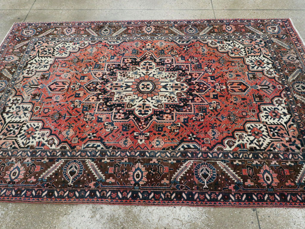 Vintage Persian Bakhtiari Accent Rug, No.27302 - Staging