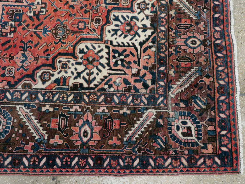 Vintage Persian Bakhtiari Accent Rug, No.27302 - Staging