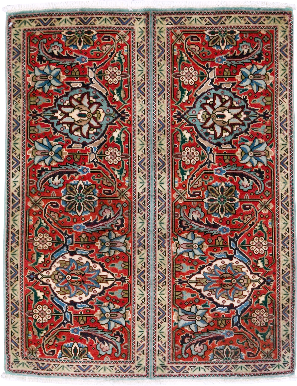 Vintage Persian Tabriz Throw Rug, No.27345 - Staging