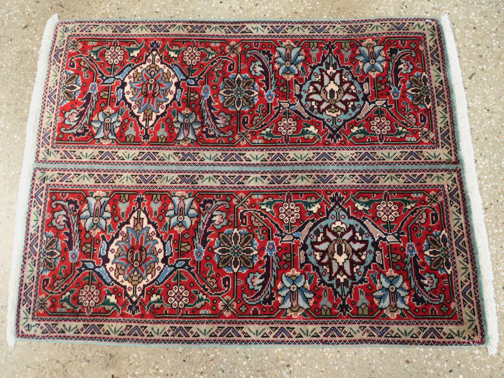 Vintage Persian Tabriz Throw Rug, No.27345 - Staging