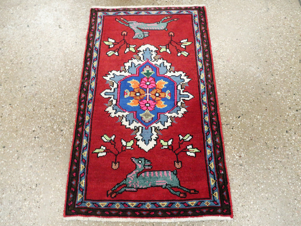 Vintage Persian Hamadan Pictorial Rug, No.27362 - Staging