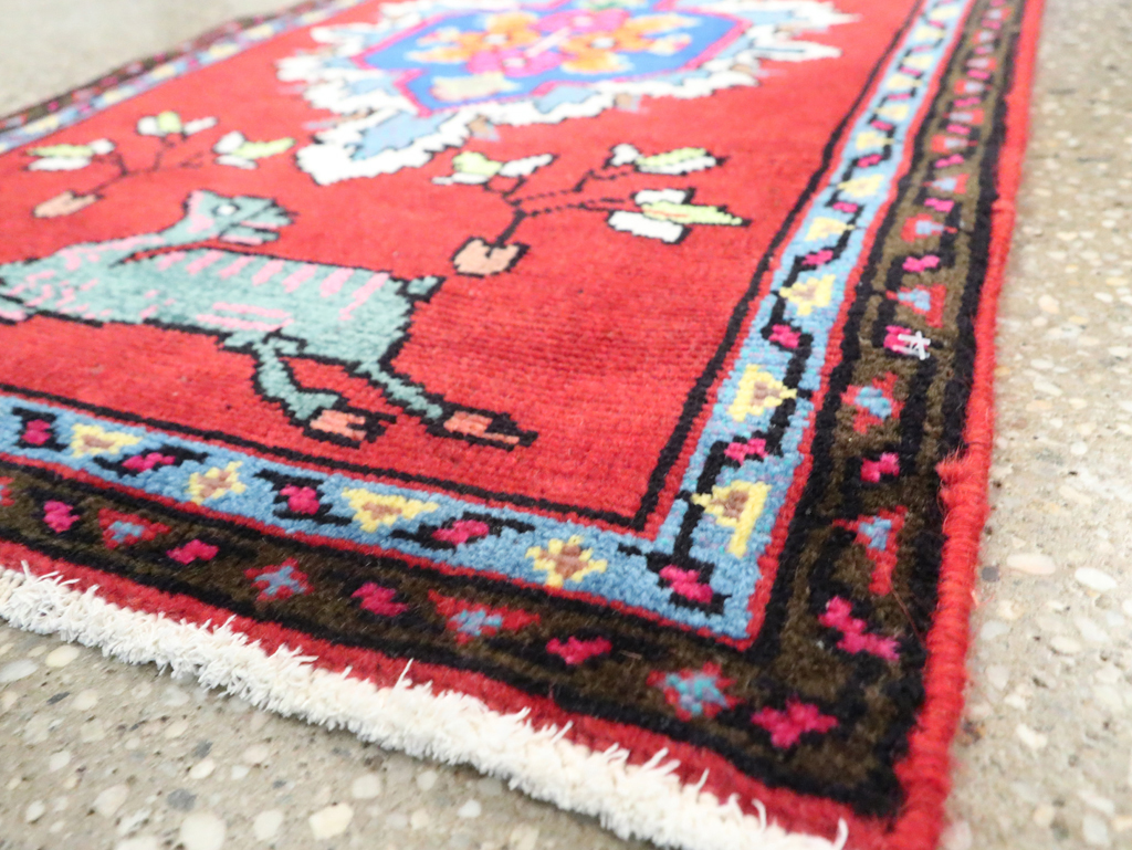 Vintage Persian Hamadan Pictorial Rug, No.27362 - Staging