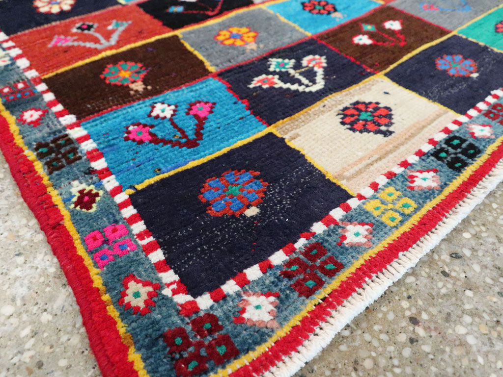 Vintage Persian Malayer Rug, No.27368 - Staging