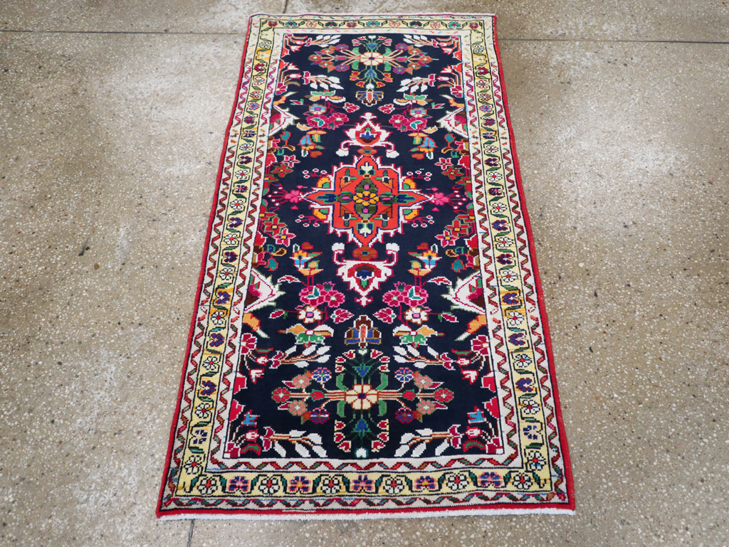 Vintage Persian Hamadan Rug, No.27369 - Staging