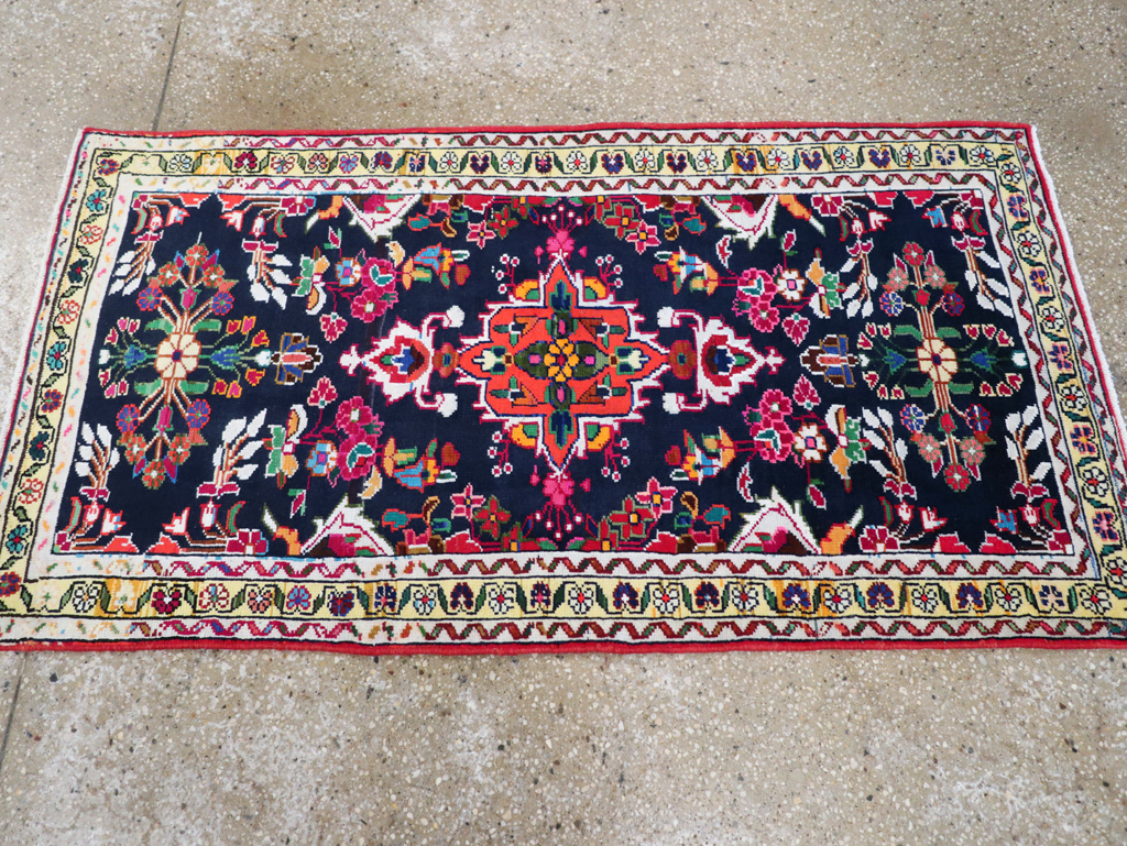Vintage Persian Hamadan Rug, No.27369 - Staging
