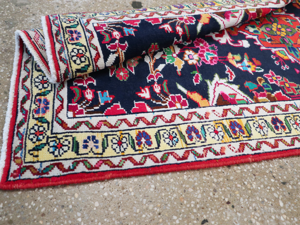 Vintage Persian Hamadan Rug, No.27369 - Staging
