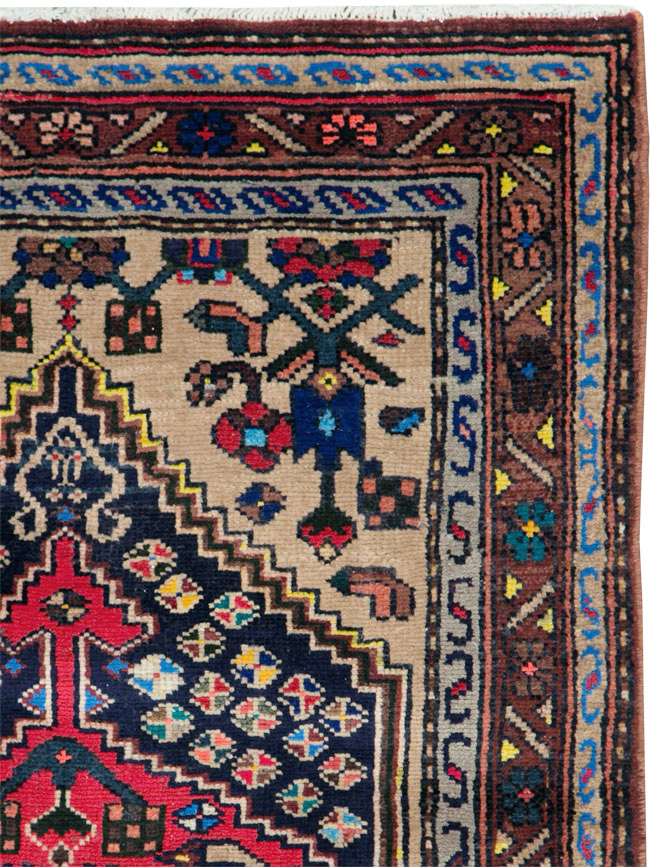 Vintage Persian Hamadan Rug, No.27371 - Staging