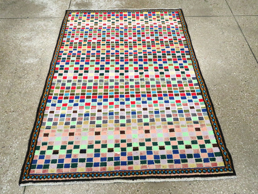 Vintage Persian Mahal Rug, No.27372 - Staging