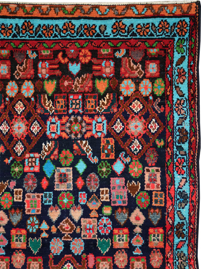 Vintage Persian Hamadan Rug, No.27378 - Staging