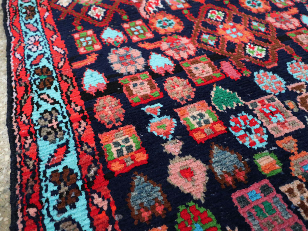 Vintage Persian Hamadan Rug, No.27378 - Staging