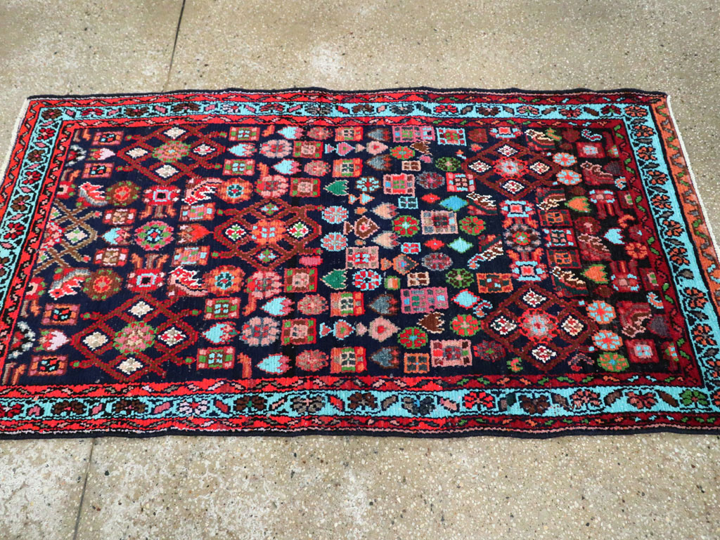 Vintage Persian Hamadan Rug, No.27378 - Staging