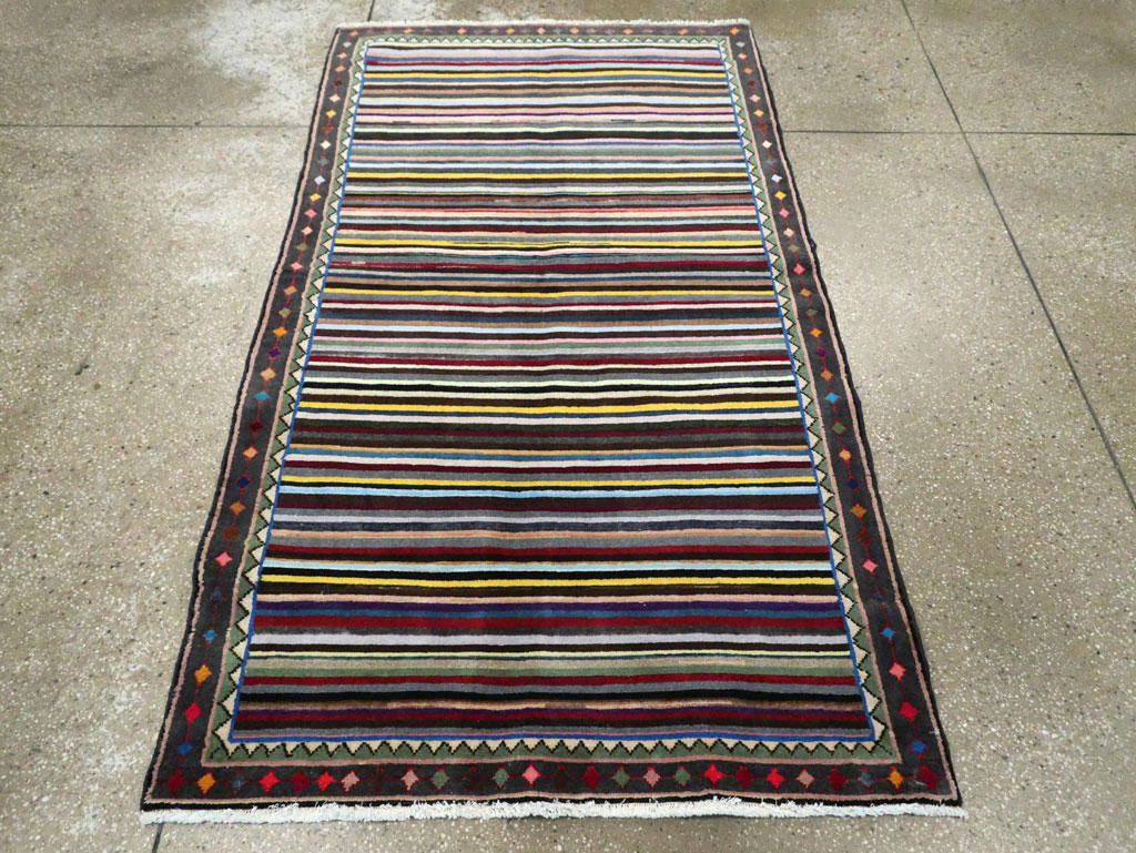 Vintage Persian Kashan Rug, No.27384 - Staging
