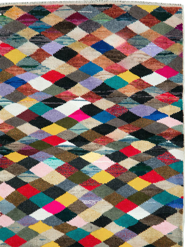 Vintage Persian Art Deco Style Shiraz Throw Rug, No.27387 - Staging