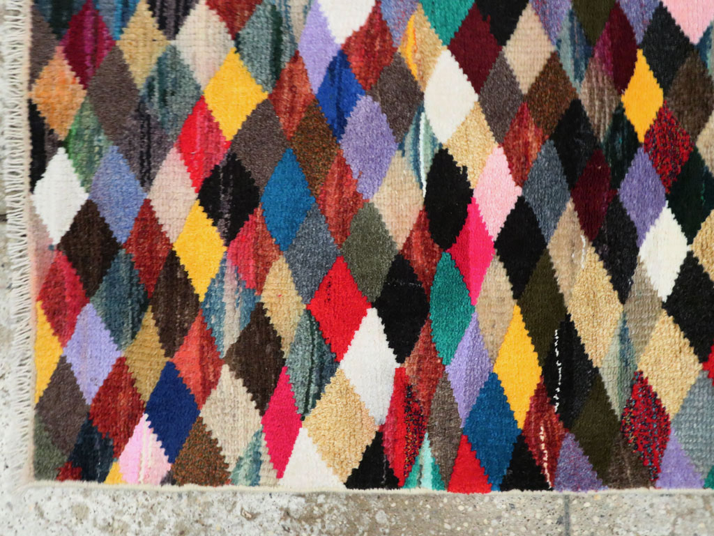 Vintage Persian Art Deco Style Shiraz Throw Rug, No.27387 - Staging