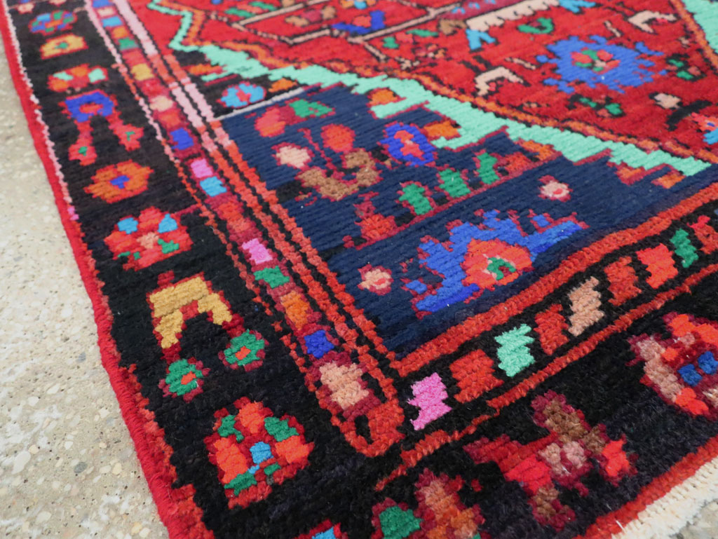 Vintage Persian Hamadan Throw Rug, No.27390 - Staging