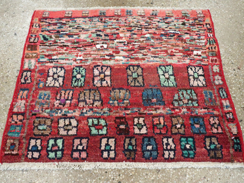 Vintage Persian Shiraz Rug, No.27391 - Staging