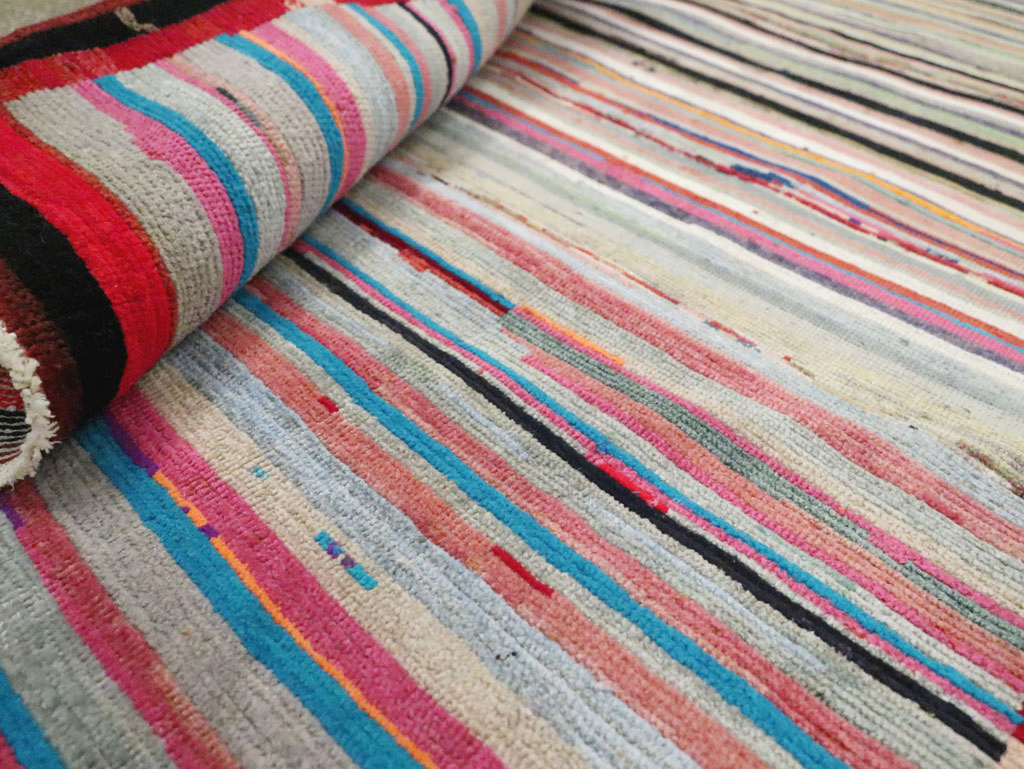 Vintage Persian Modern Style Mahal Throw Rug, No.27396 - Staging