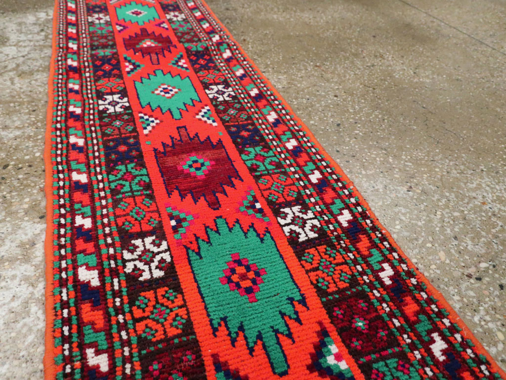Vintage Persian Hamadan Rug, No.27405 - Staging