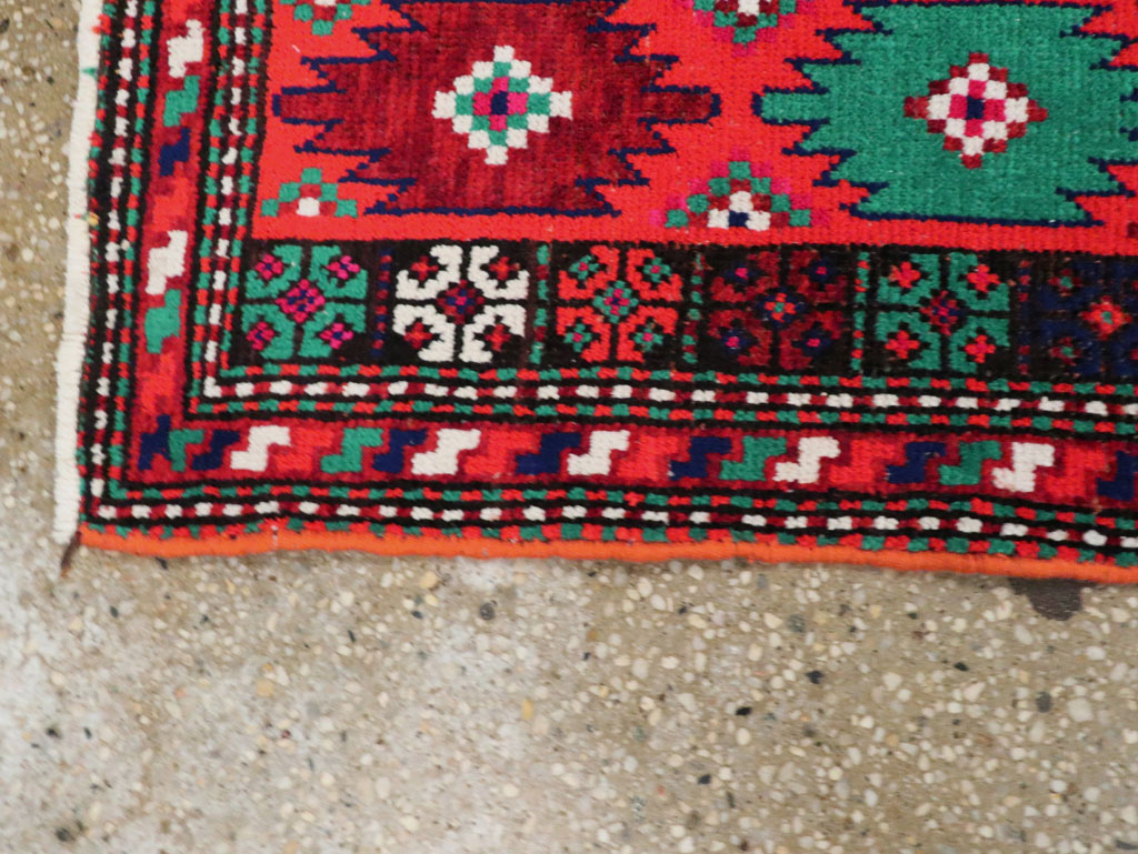 Vintage Persian Hamadan Rug, No.27405 - Staging