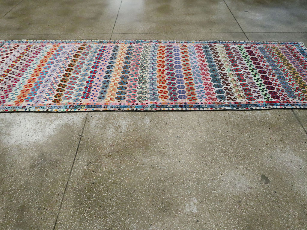 Vintage Persian Hamadan Gallery Rug, No.27406 - Staging