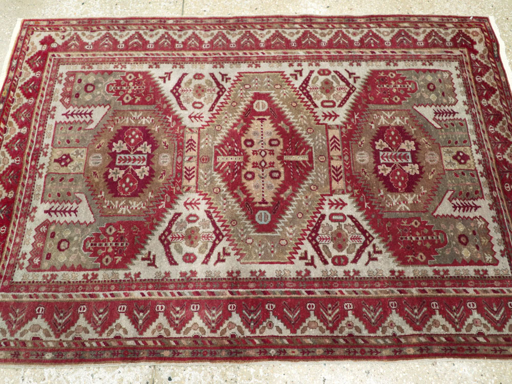 Vintage Persian Ardabil Throw Rug, No.27415 - Staging