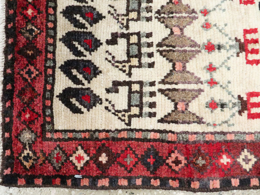 Vintage Persian Baluch Rug, No.27419 - Staging