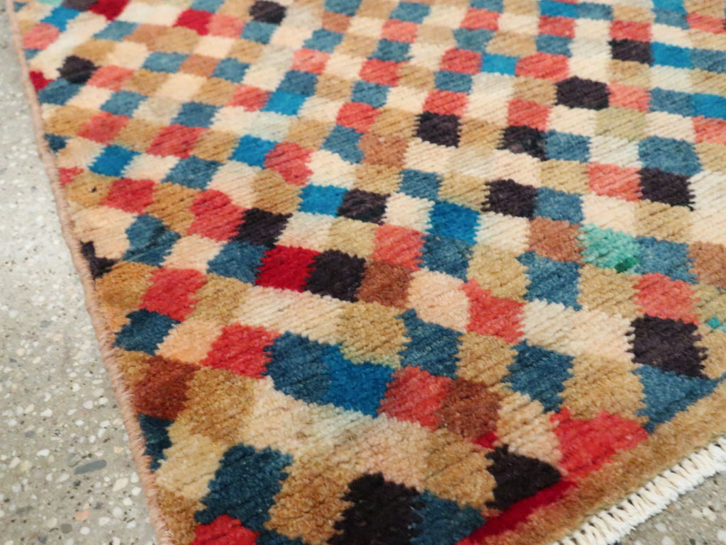 Vintage Persian Shiraz Rug, No.27423 - Staging