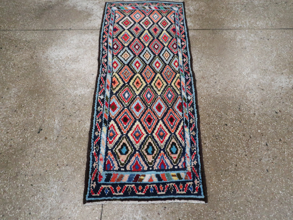 Vintage Persian Hamadan Rug, No.27426 - Staging