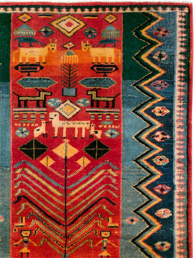 Vintage Persian Pictorial Mahal Rug, No.27431 - Staging