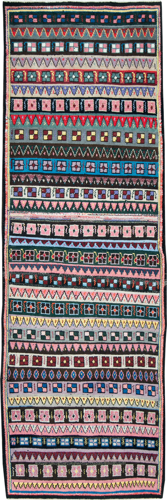 Vintage Persian Mahal Runner, No.27453 - Staging