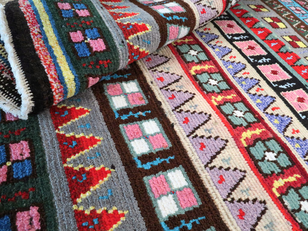 Vintage Persian Mahal Runner, No.27453 - Staging