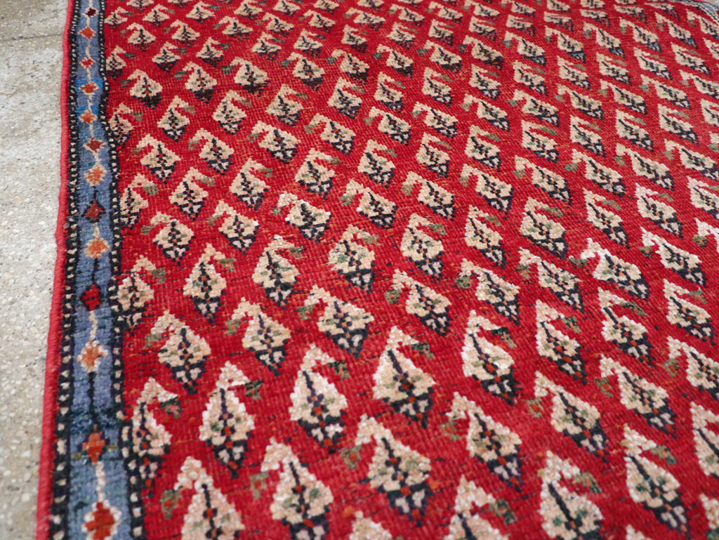 Vintage Persian Mahal Gallery Rug, No.27459 - Staging