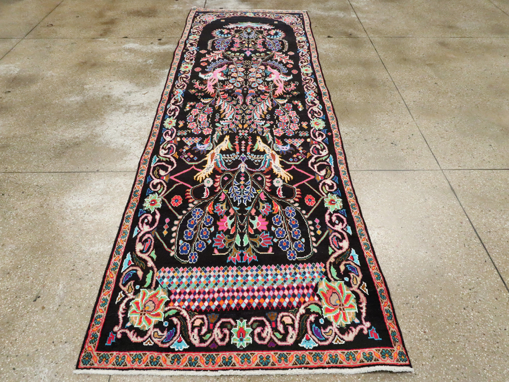 Vintage Persian Hamadan Rug, No.27465 - Staging