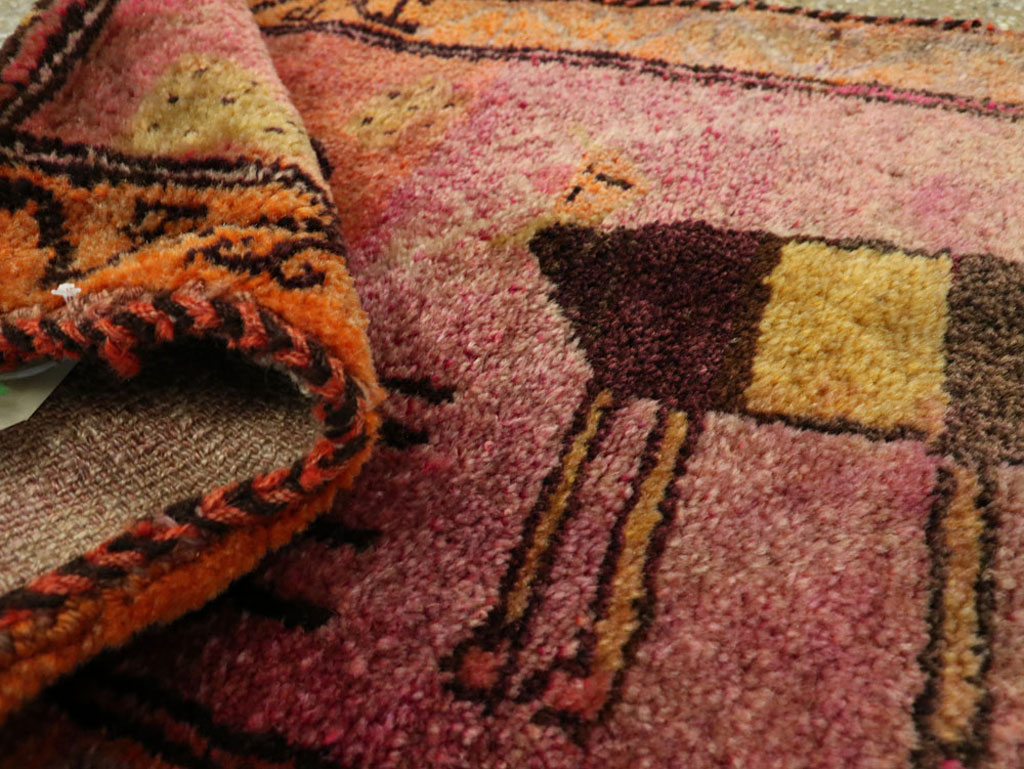 Vintage Turkish Anatolian Pictorial Rug, No.27479 - Staging