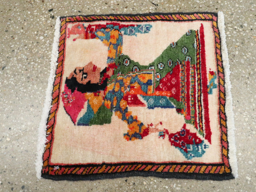 Vintage Persian Shiraz Pictorial Rug, No.27491 - Staging