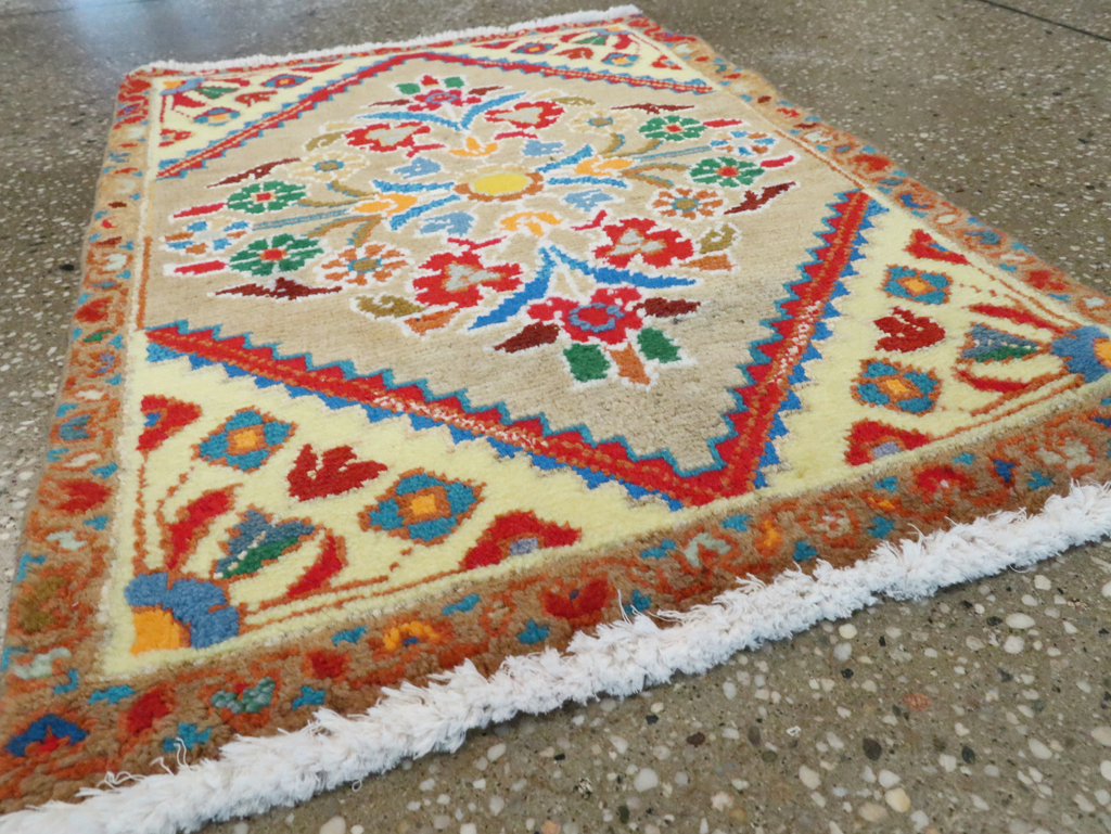 Vintage Persian Mahal Throw Rug (Pair: 1 of 2), No.27509 - Staging